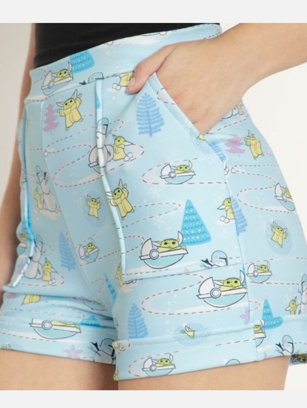 Blackmilk Star Wars The Child Winter Wonderland Baby Yoda Cuffed Shorts XL - Picture 2 of 12